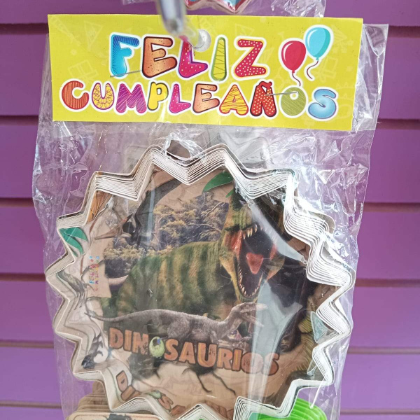 PLATOS Y CUCHARAS CUMPLEAÑOS